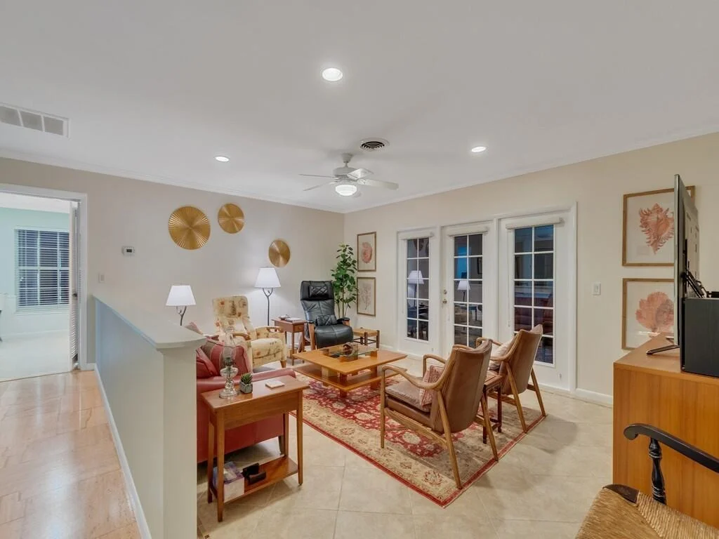 Photo of 2301 Avalon Avenue