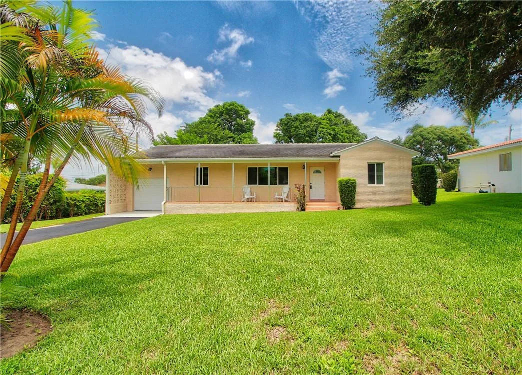Photo of 111 SE 35th Avenue