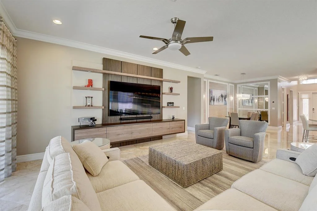 Photo of 12324 Cascade Valley Lane