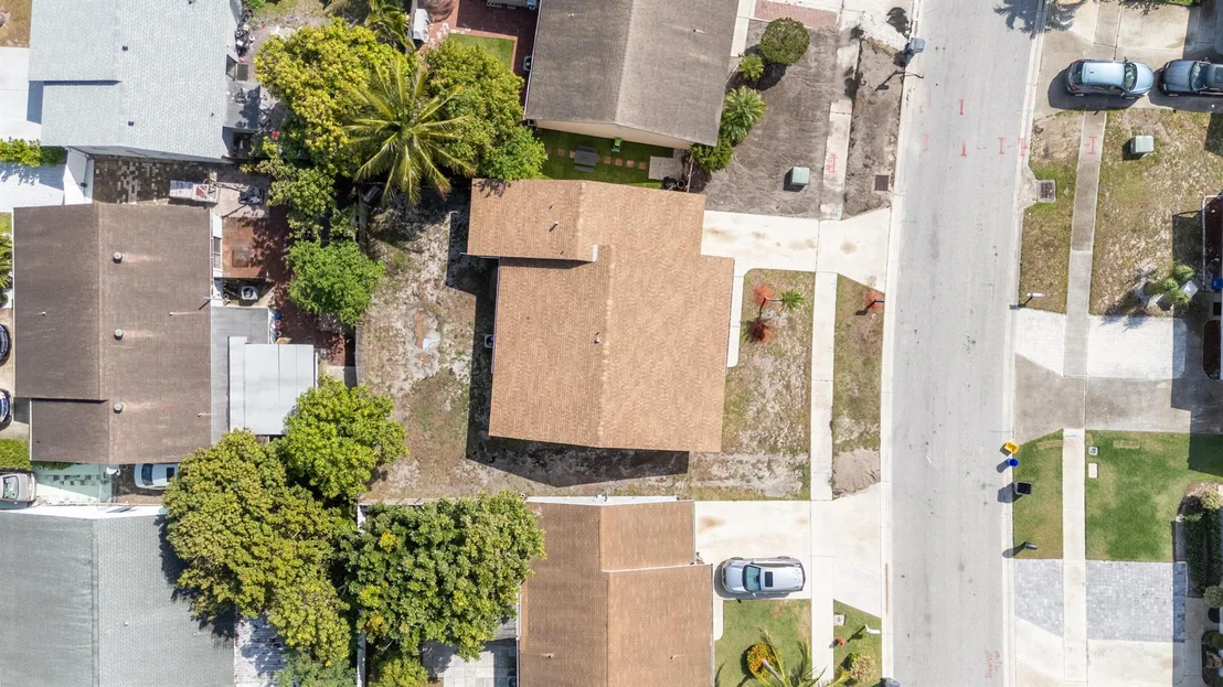 Photo of 5805 Ithaca Circle E
