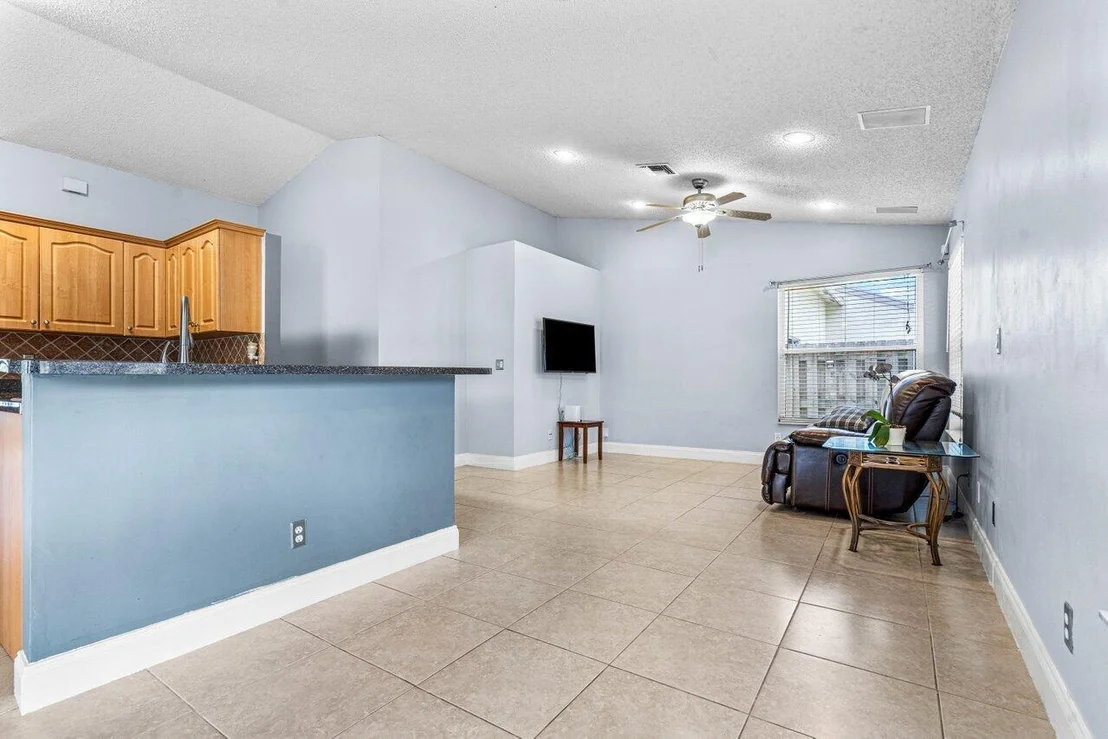 Photo of 9008 Paragon Way