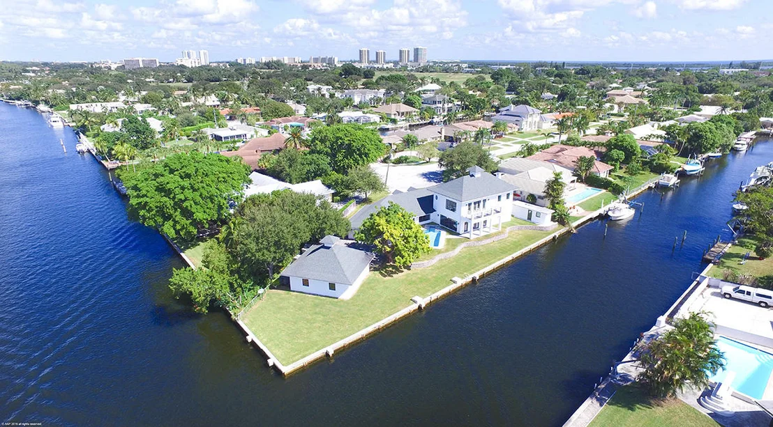 Photo of 648 Riverside Road