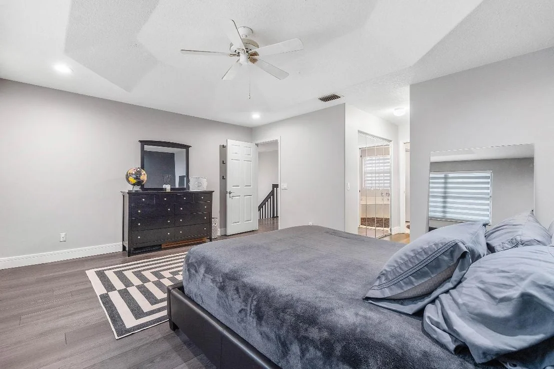 Photo of 7069 Middlebury Drive