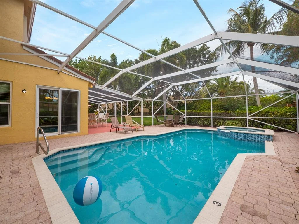 Photo of 422 Oriole Circle