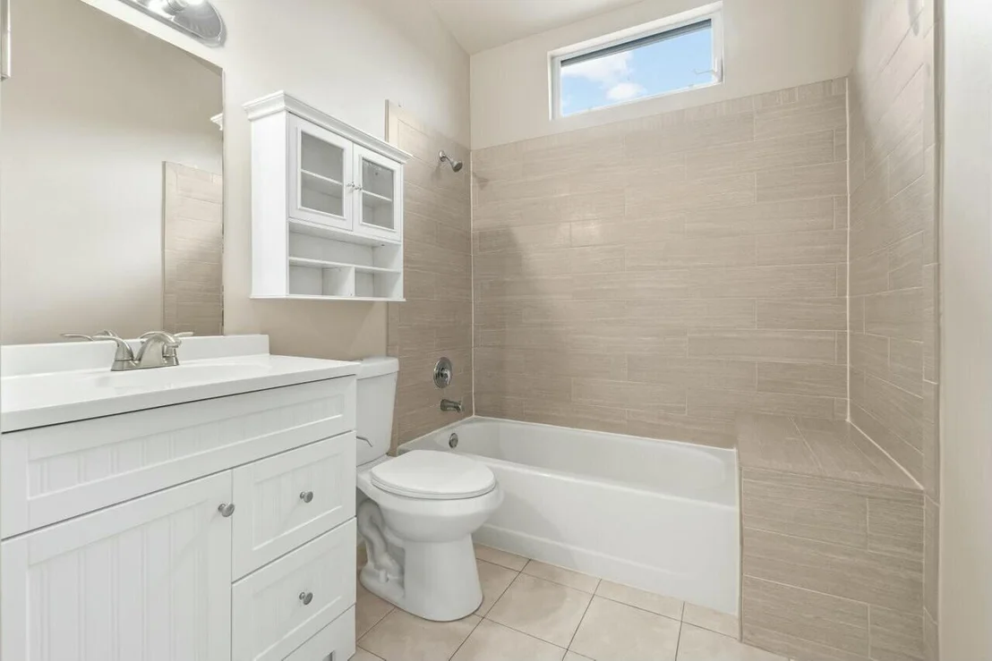 Photo of 262 Maplecrest Circle