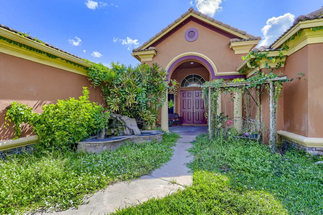 Photo of 4372 Hunting Trail