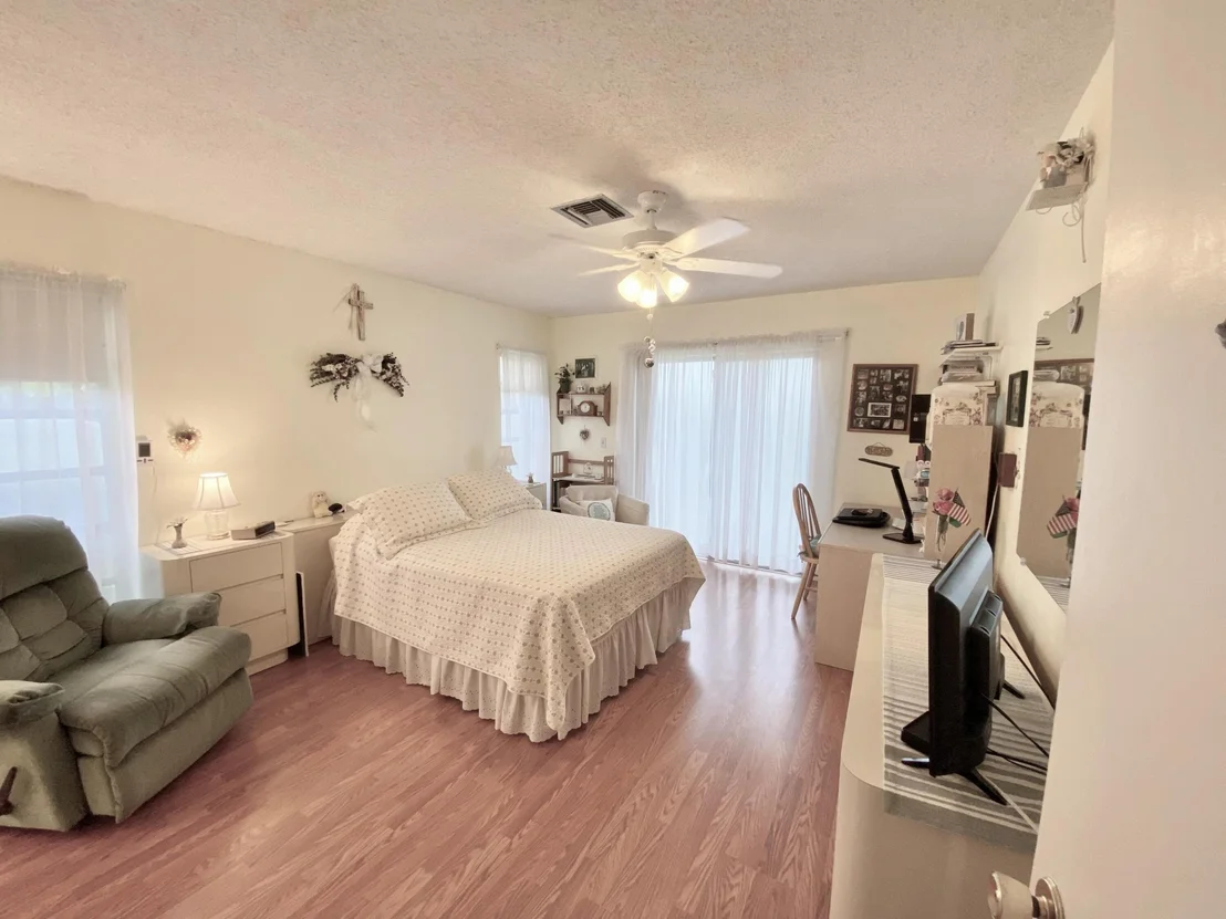 Photo of Unit A at 2521 Juniper Drive