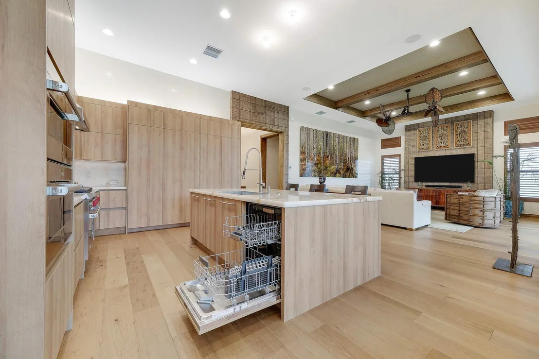 Photo of 9223 Mountain Pine Grove