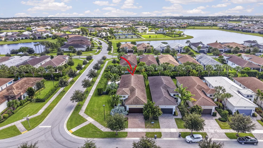 Photo of 16065 Key Biscayne Lane