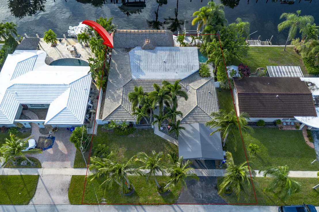 Photo of 851 SE 5th Avenue