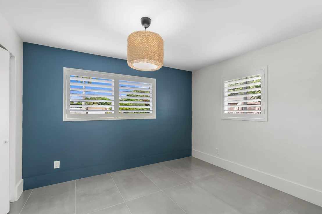 Photo of 450 NE 5TH Circle