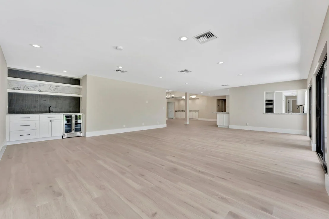 Photo of 5011 Pineview Circle