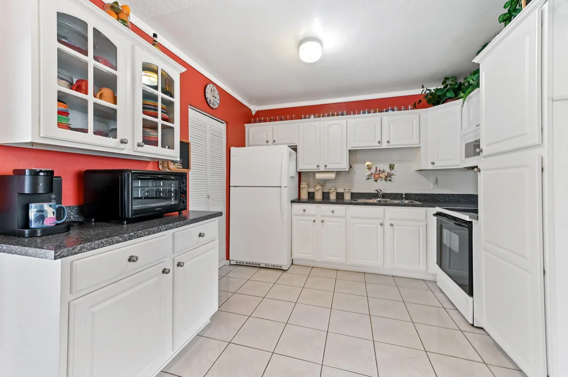 Photo of 144 Cayman Drive