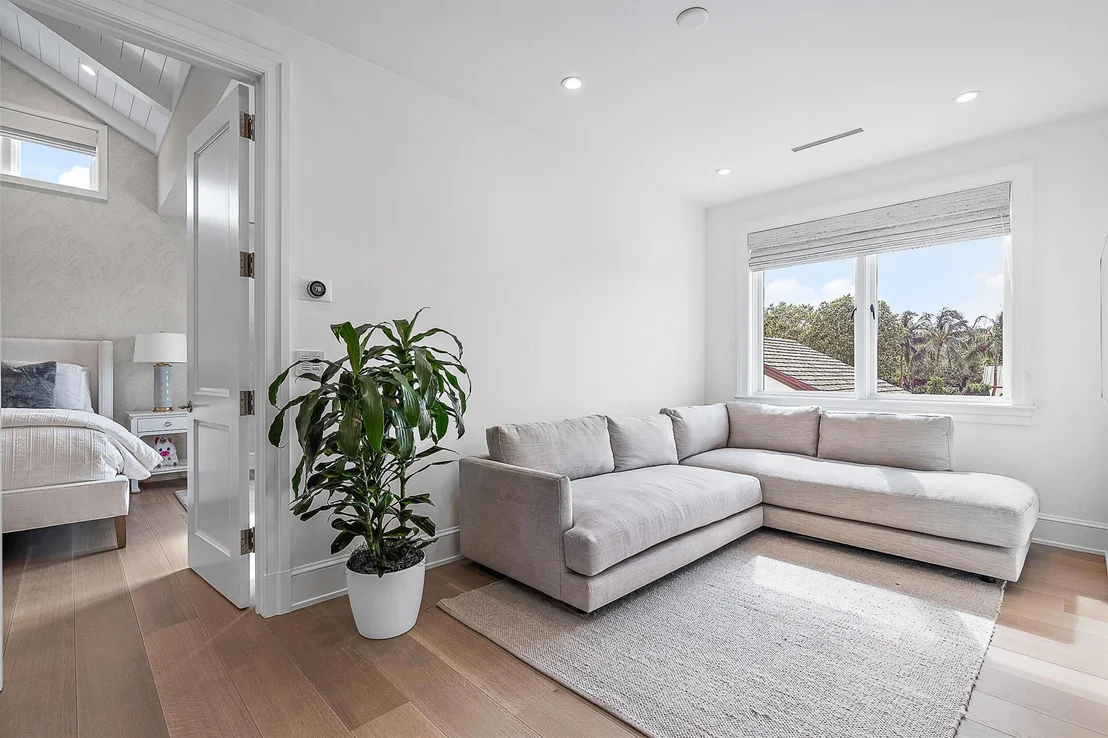 Photo of 145 Commodore Drive