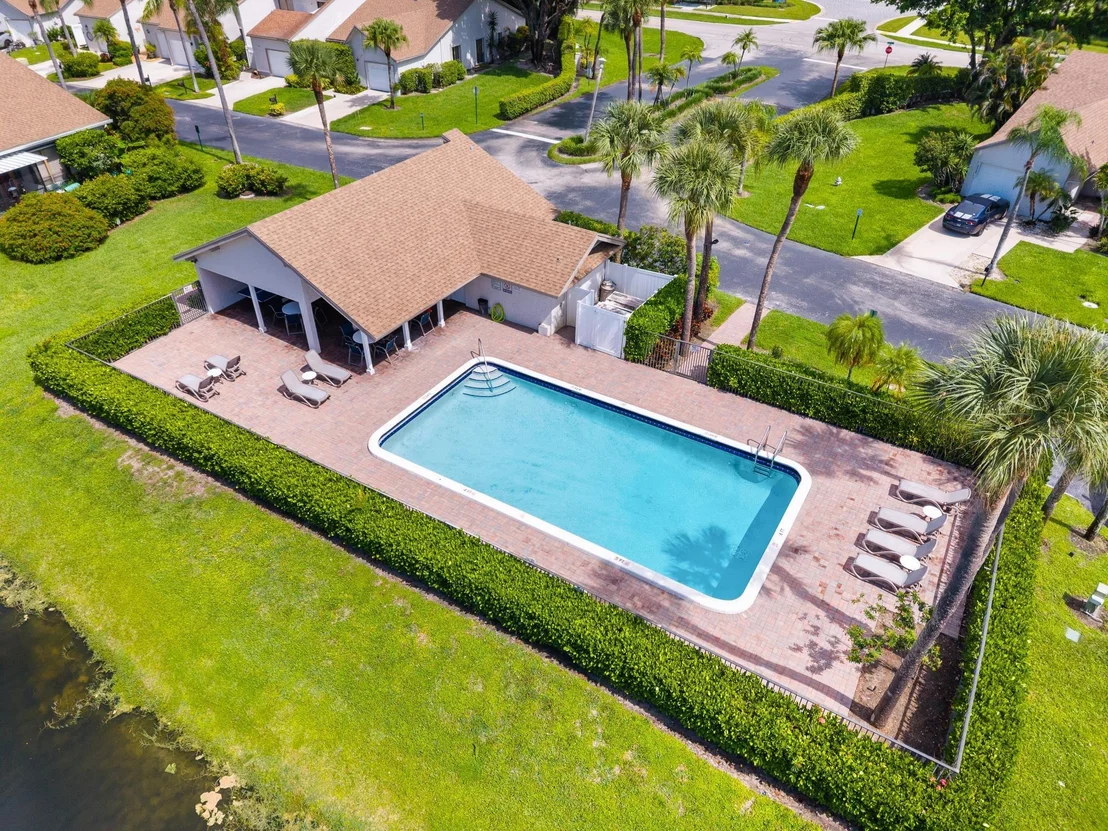 Photo of 6660 CANARY PALM Circle