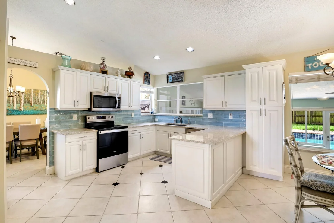 Photo of 7558 Briar Cliff Circle