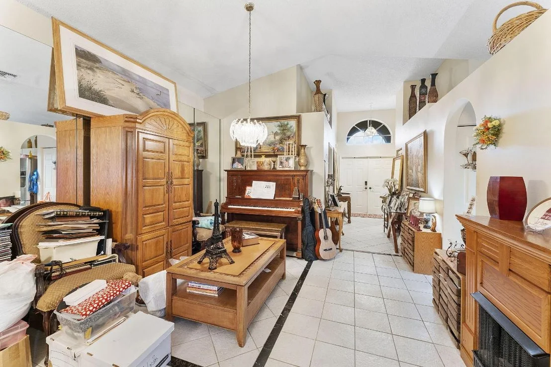 Photo of 8207 White Rock Circle