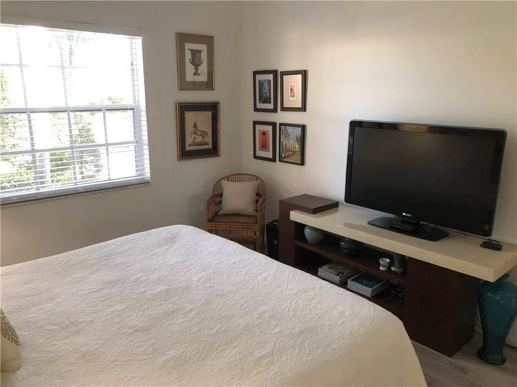 Photo of 6435 Three Lakes Lane