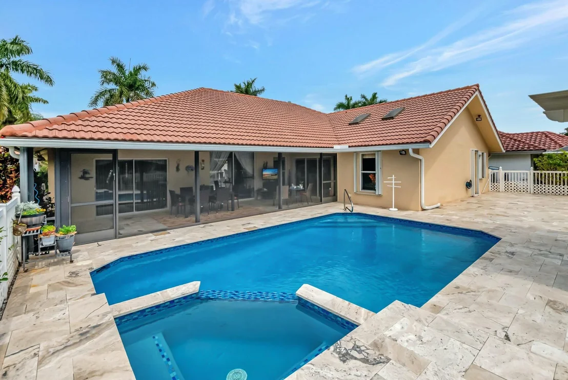 Photo of 10423 Canoe Brook Circle