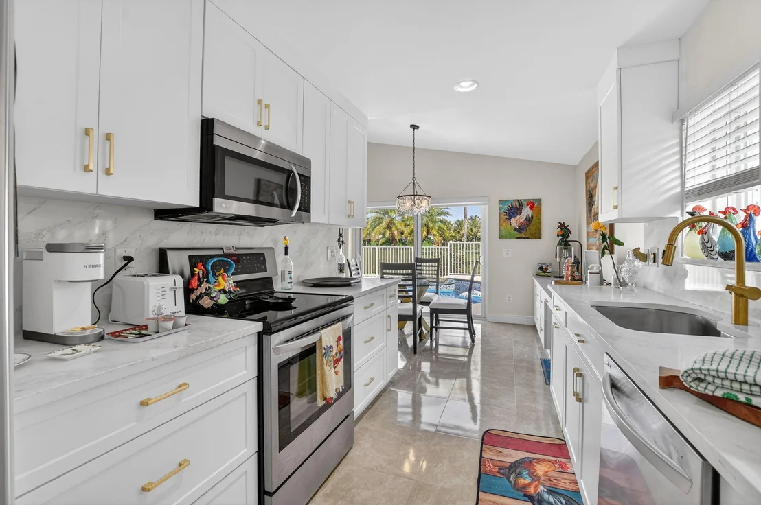 Photo of 11270 Clover Leaf Circle