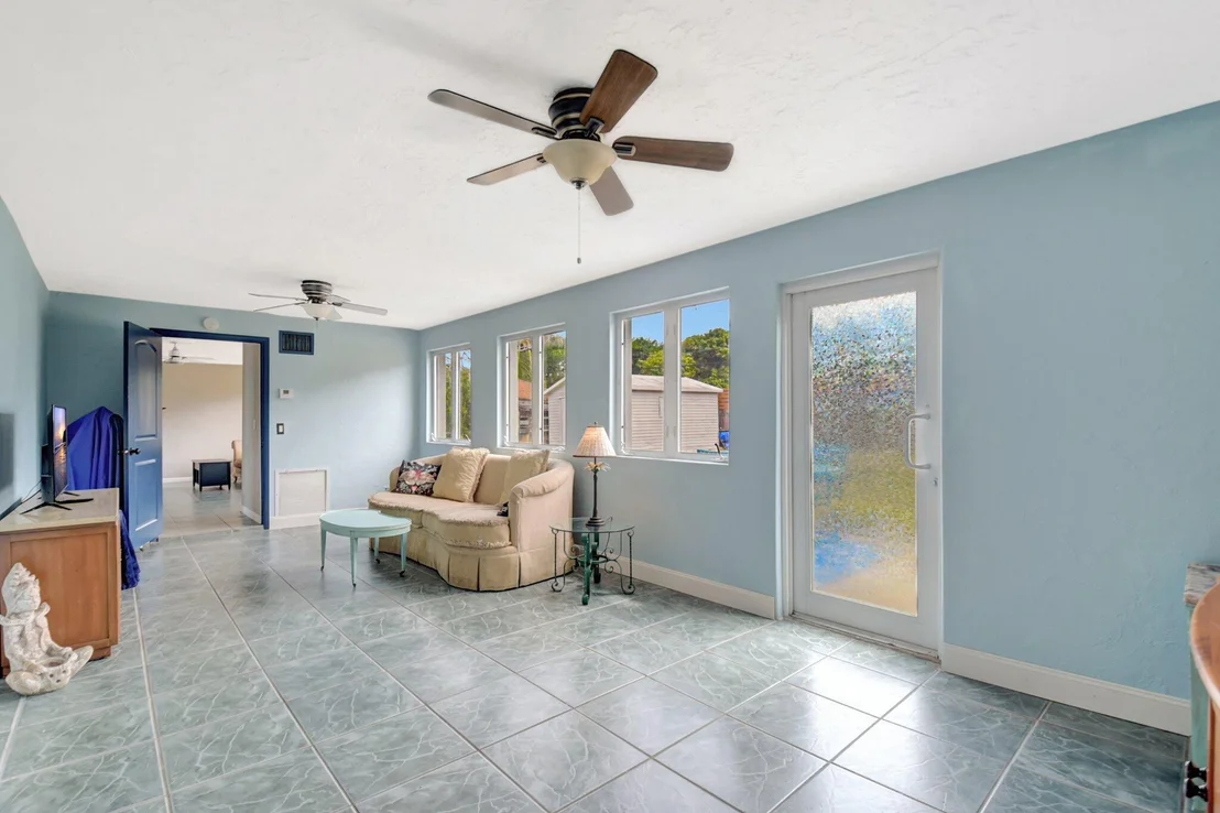 Photo of 5400 Washington Road