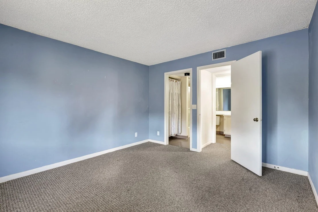 Photo of Unit A2 at 237 Pine Hov Circle