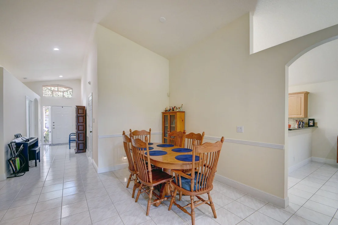 Photo of 7348 Lugano Drive