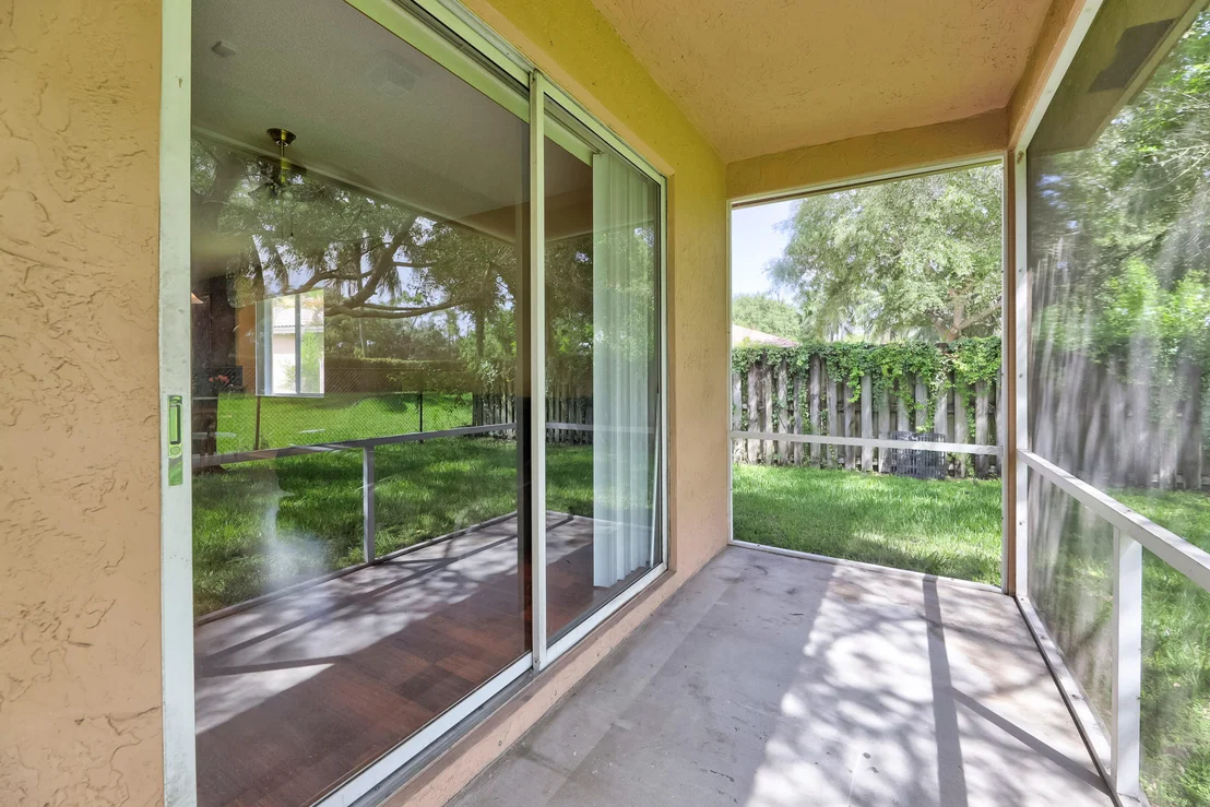 Photo of 4112 Oxbow Drive