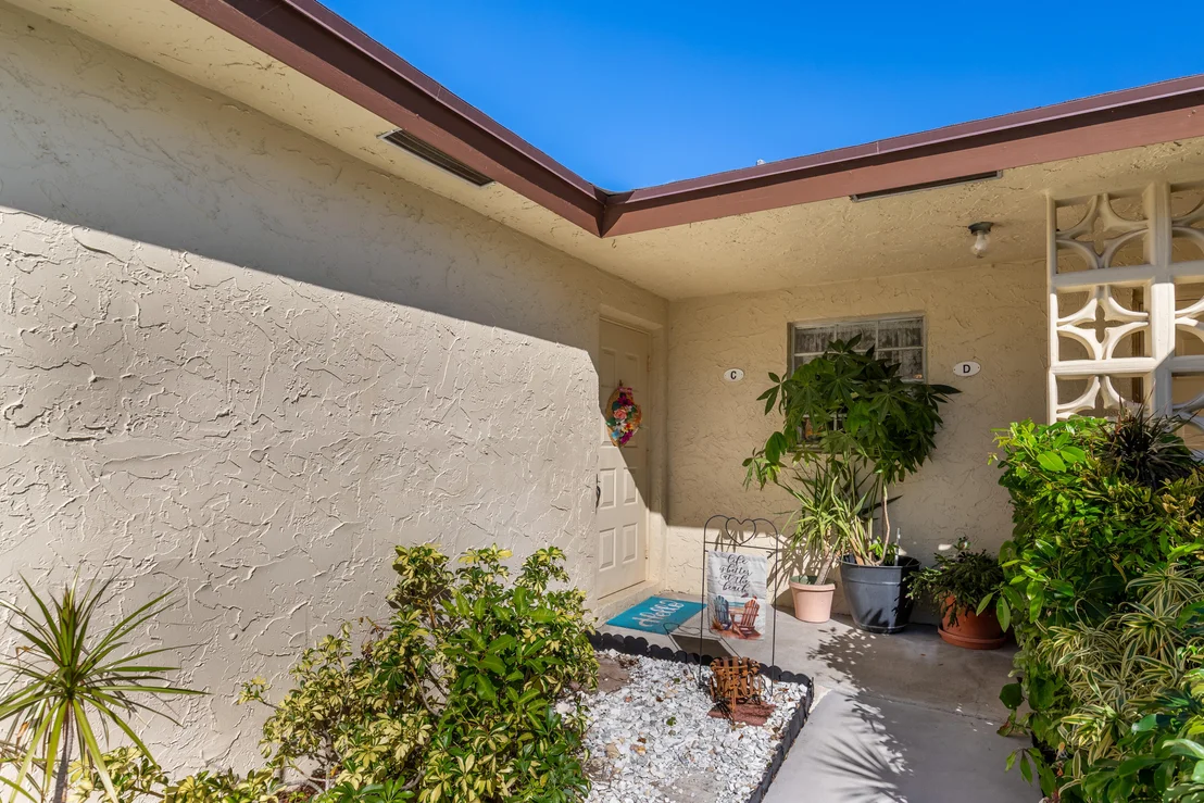 Photo of Unit C at 5230 Nesting Way
