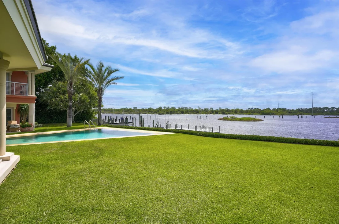 Photo of 380 Regatta Drive