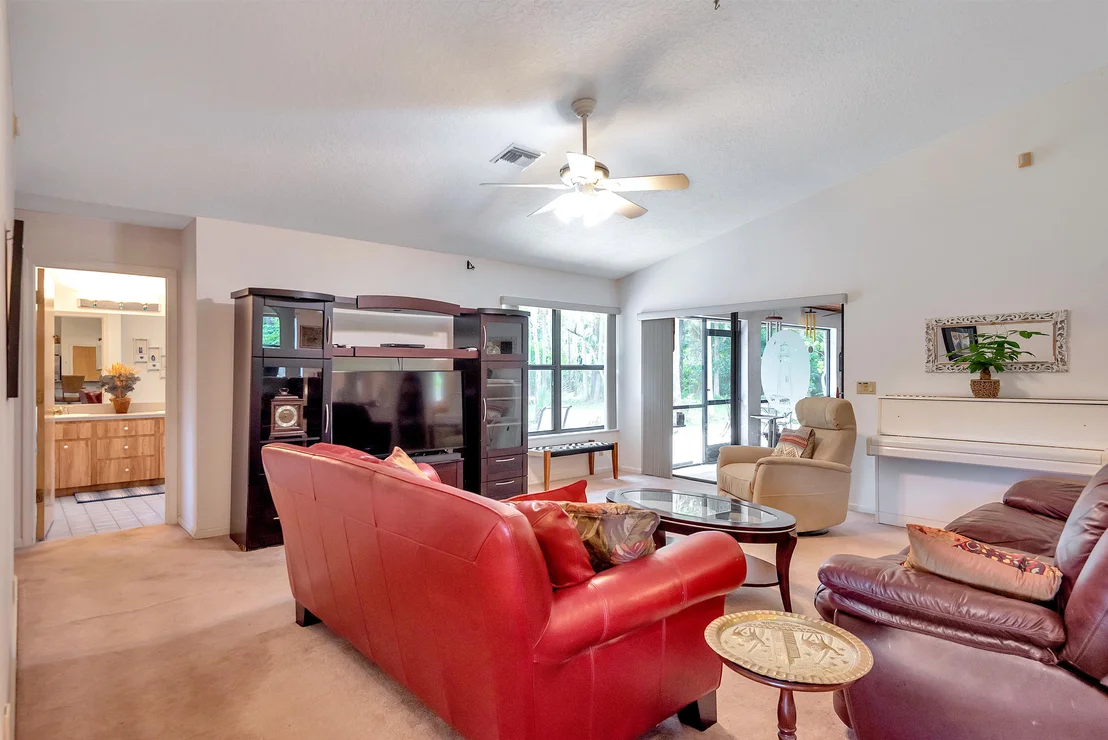 Photo of 13288 Compton Road