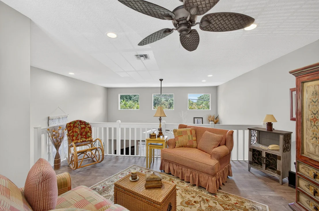 Photo of Unit 7 at 479 Tequesta Drive
