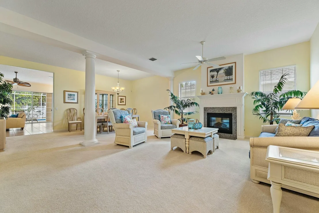 Photo of 2628 W Community Drive