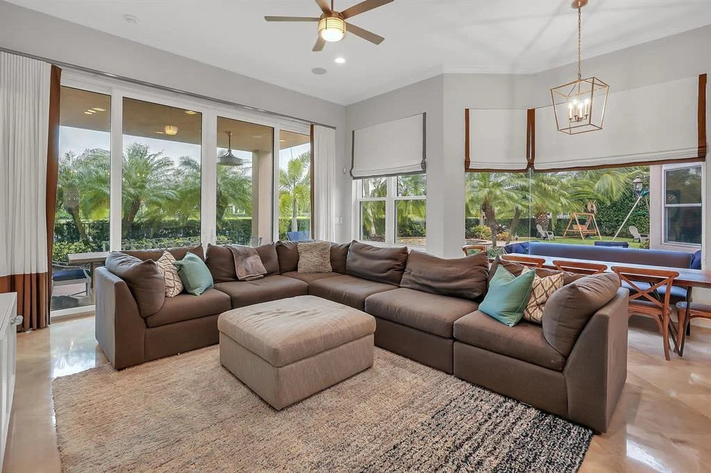 Photo of 305 Trieste Drive