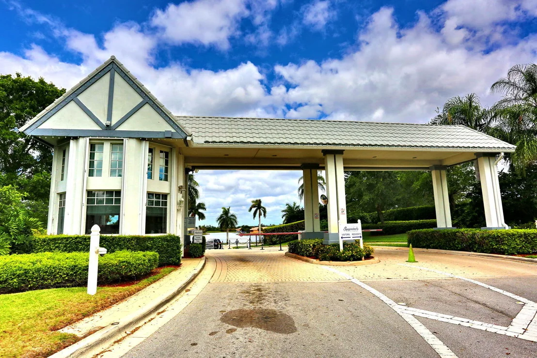 Photo of 9127 Bay Point Circle