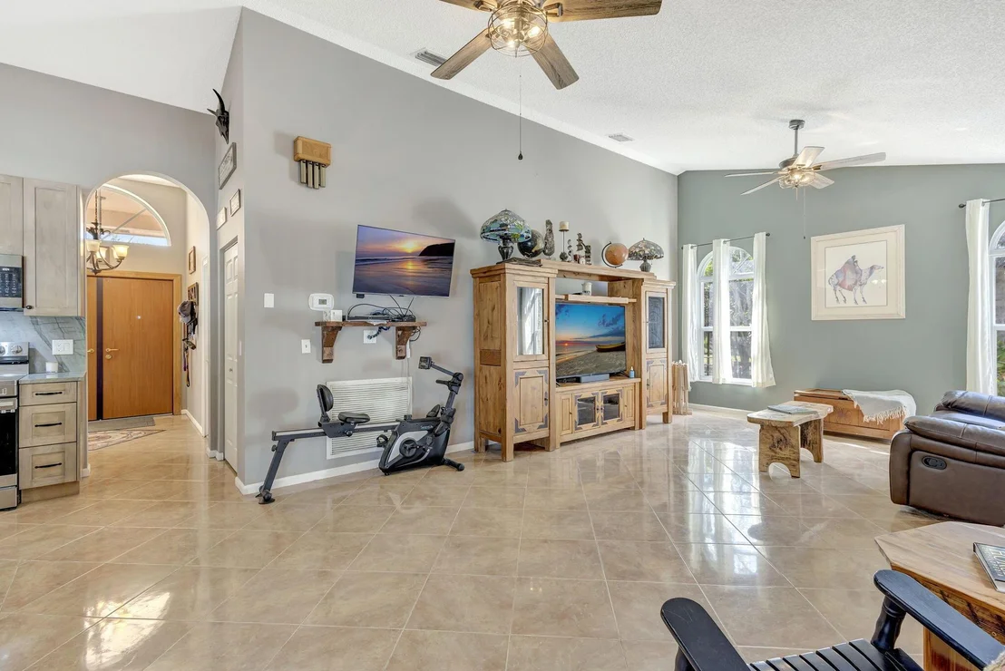 Photo of 4783 Windmill Road