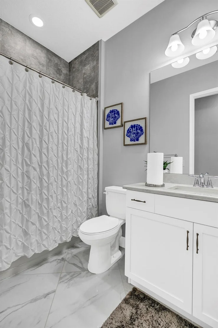 Photo of 15957 Orchard Drive