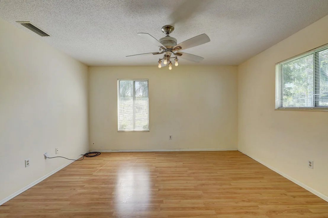 Photo of 6015 Spruce Drive