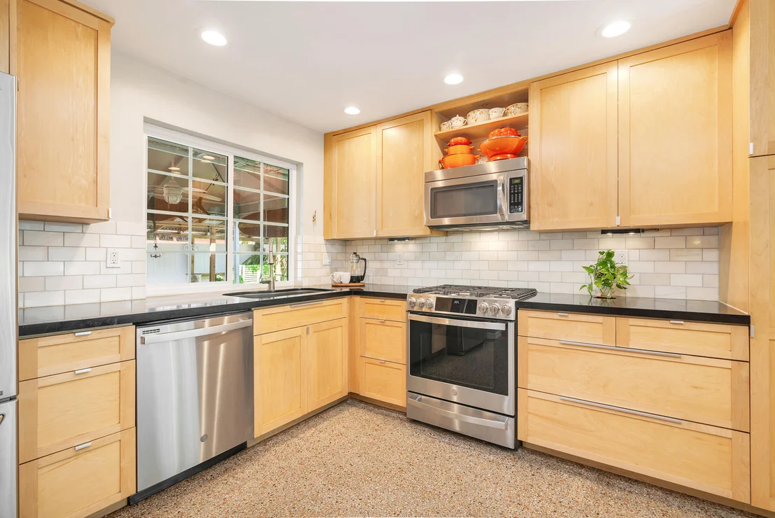 Photo of 16 Surf Road