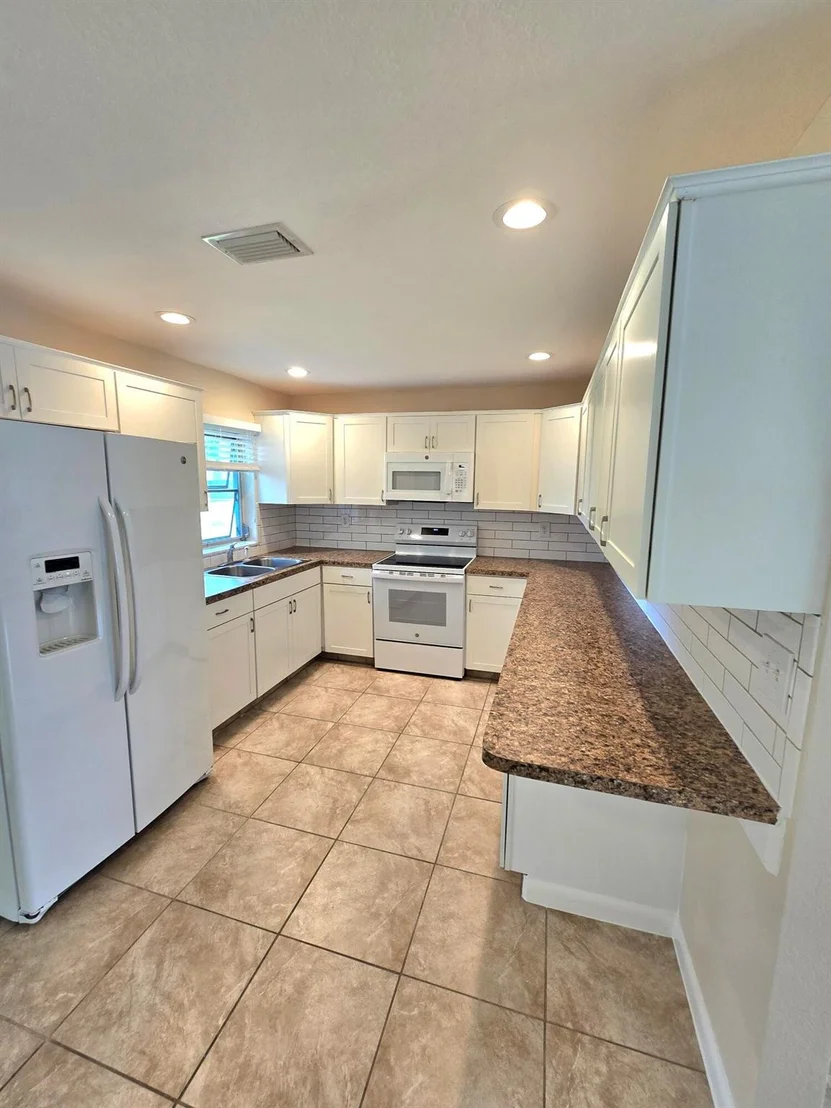 Photo of 7902 Lockwood Drive