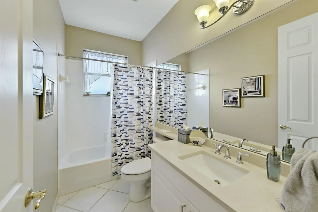 Photo of 6549 Garde Road