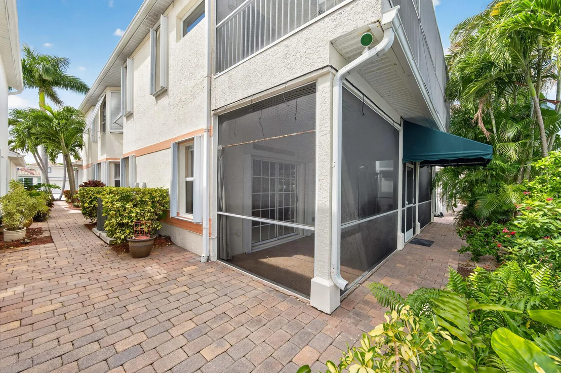 Photo of 120 PEPPER Lane