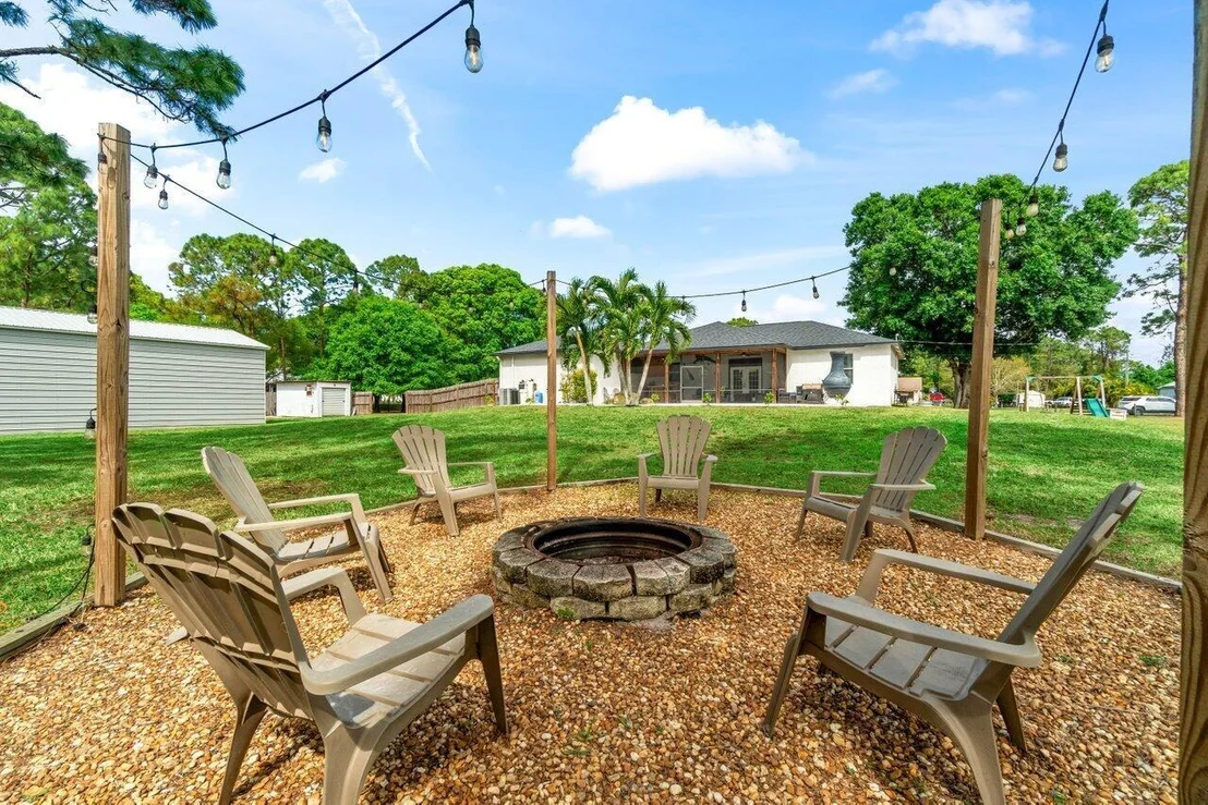 Photo of 18312 Orange Grove Boulevard