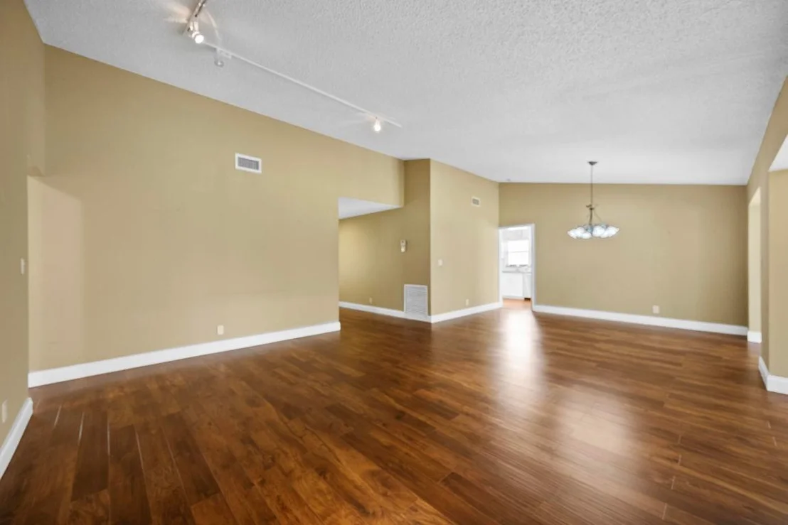 Photo of 7974 Cloverfield Circle