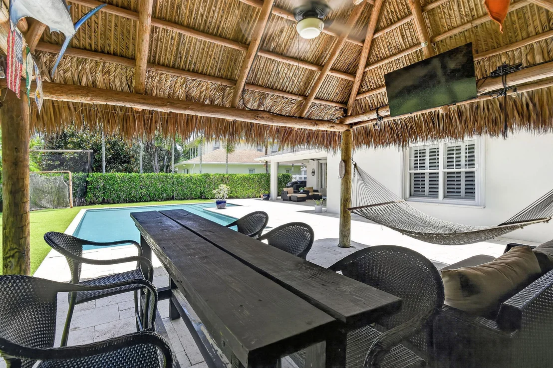 Photo of 350 Caravelle Drive