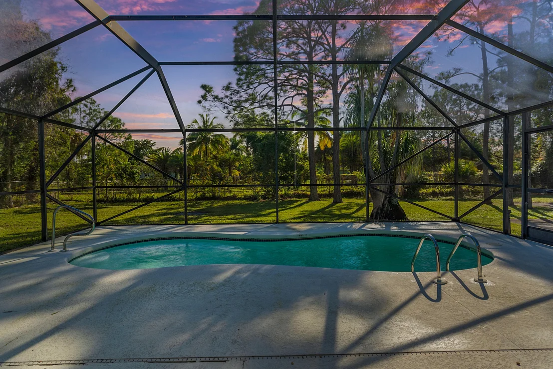 Photo of 11066 Orange Boulevard
