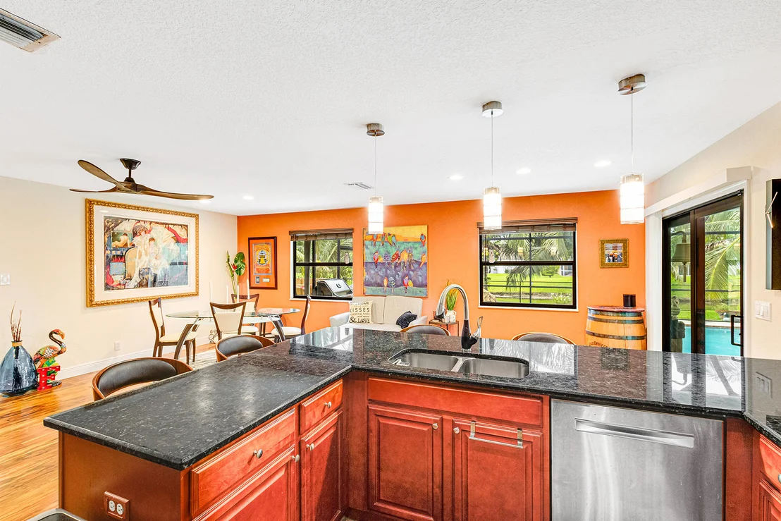 Photo of 664 Juniper Place