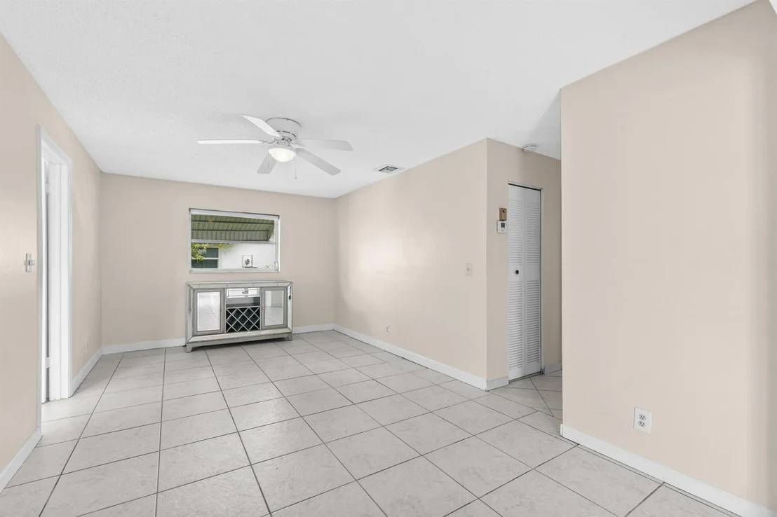 Photo of 2203 Campanelli Boulevard