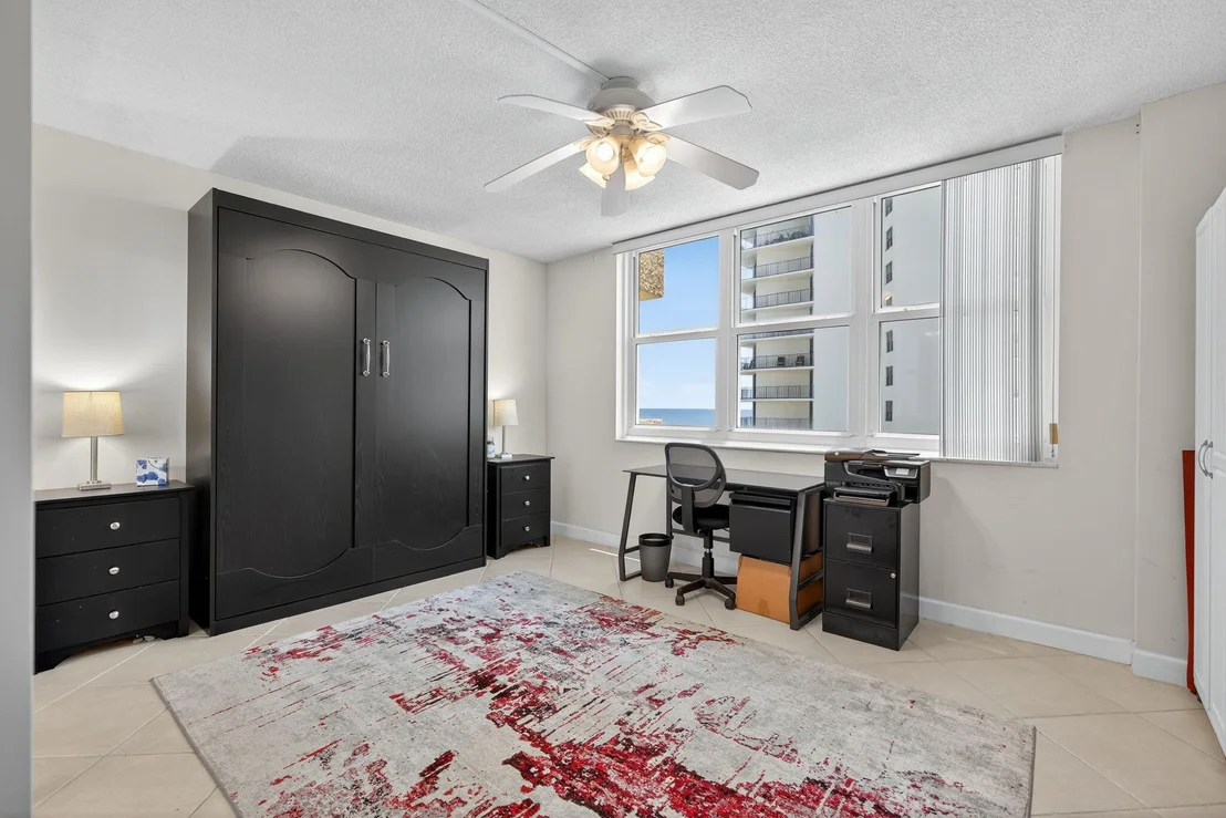 Photo of Unit 607 at 5440 N Ocean Drive