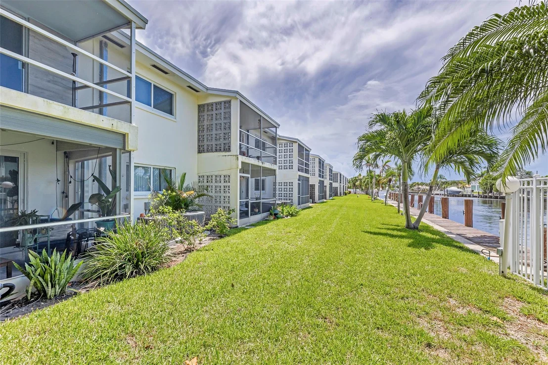 Photo of Unit 201 at 1100 Pine Drive